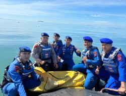 Profesionalisme Kasubpatroliairud Polda Sumbar Kompol Yandrianus Chan, SH, MH dan Direktur Polairud Polda Sumbar Kombespol Marsdianto SH, SIK di Penanganan Temuan Mayat