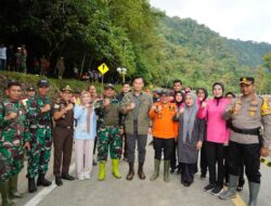 AHY: Jalur Ini Sementara Akan Tersambung Kembali, Mudah-mudahan Dalam Dua Minggu Akan Bisa Di Pergunakan Lagi