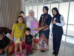 Hari Ibu 22 Desember, Penumpang Perempuan Dapat Perhatian Khusus dari KAI Sumbar