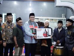 Wabup Ahmad Fadly Tegaskan Skala Prioritas Pembangunan Saat Safari Ramadan di Sungai Jambu
