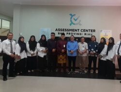 Tinjau Pelaksanaan Assessment, Bupati Eka Putra Motivasi Peserta Assessment JPT di Pekanbaru