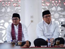 Bersilaturahmi dan Buka Puasa Bersama Pegawai, Bupati Eka Putra: Jalin Hubungan Erat Sesama Pejabat Untuk Membangun Tanah Datar