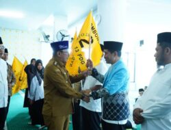 Lepas Calon Haji Tanah Datar, Bupati Eka Putra Harap Jemaah Jaga Kesehatan