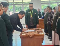 IDI Tanah Datar Resmi Dilantik, Wabup Ahmad Fadly Tekankan Peningkatan Layanan Kesehatan Masyarakat