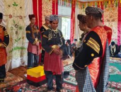 Wartawan Kawakan Sandang Gelar Adat Penghulu Dt. Rajo Godang