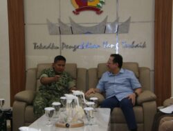 KASDAM XX/TUANKU IMAM BONJOL TERIMA KUNJUNGAN SILATURAHMI ANGGOTA DPD RI H. IRMAN GUSMAN, S.E., M.B.A., DI MAKODAM