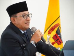 Lantik Dr. Inoki Sebagai Direktur Perumda Air Minum Tirta Alami 2026-2031, Bupati Eka Putra Ingatkan Agar Laksanakan Tugas Sesuai Fakta Integritas Berdasarkan Visi dan Misi