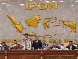 Makan Malam Bersama Praja IPDN, Bupati Eka Putra Untuk Berbagi Pengalaman