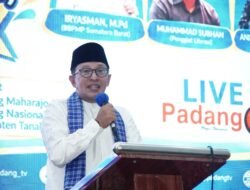 Buka Seminar Pendidikan, Eka Putra Dorong Guru Tingkatkan Kompetensi dan Literasi Digital