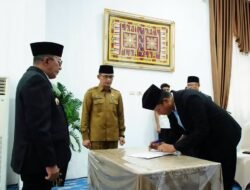 Lantik Pejabat, Bupati Eka Putra Minta Terus Berinovasi 