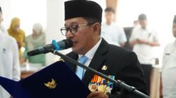 Bupati Eka Putra Lantik Empat Pejabat, Kasat Pol PP Diminta Tegakkan Perda secara Humanis